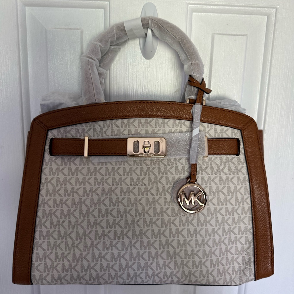 Micheal Kors Karson Satchel